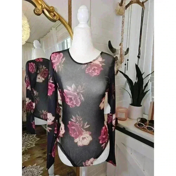 Charlotte Russe Tops - Charlotte Russe Women's Size M Black Flowered See-through Bodysuit NWT